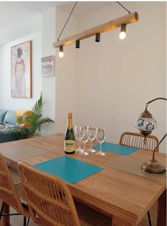 Beach Side Apartment -Естепона Екстериор снимка